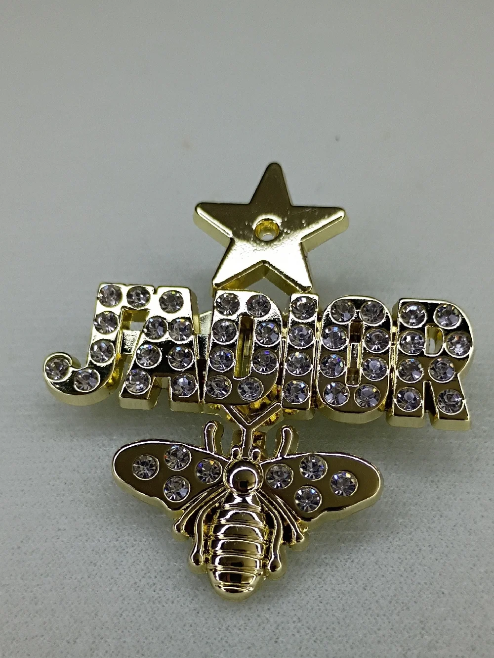 New Fashion Jewelry Crystal Gold Tone Pin with Bee Accent